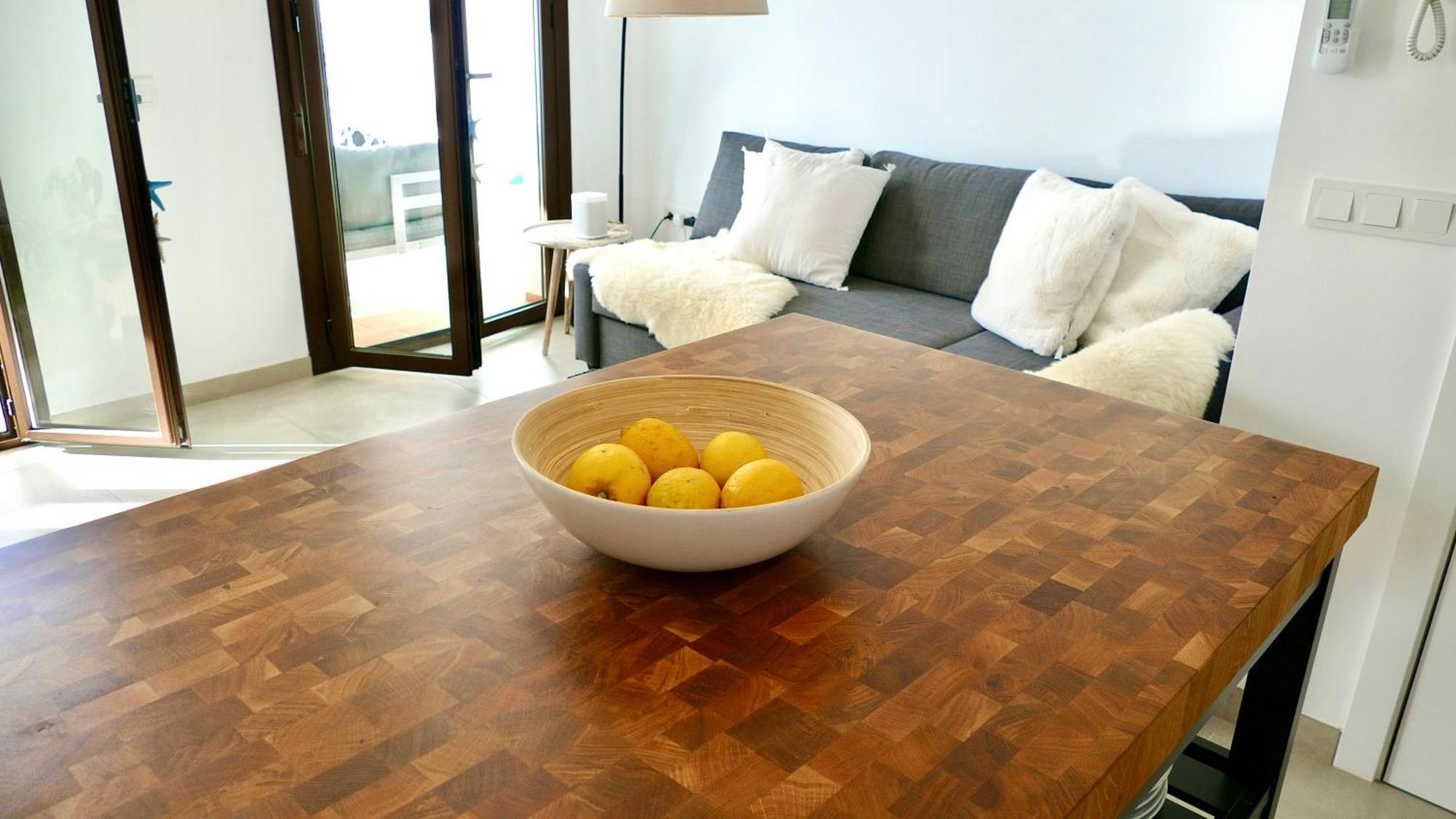 Casita - Stunning New With Views With Private Parking Space Apartment *